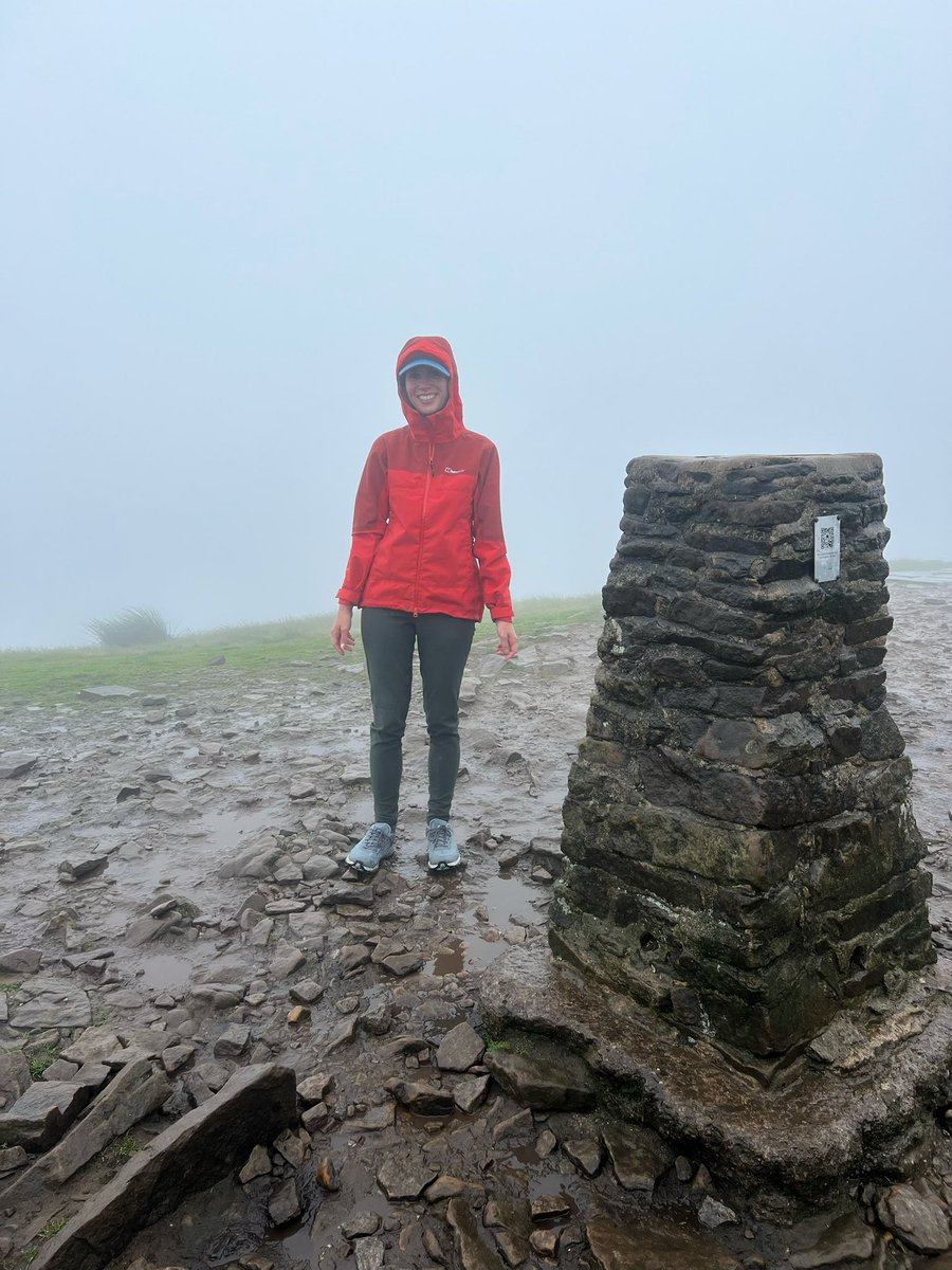 Went up Penyghent yesterday and I will now never trust my apple weather app ever again!!!