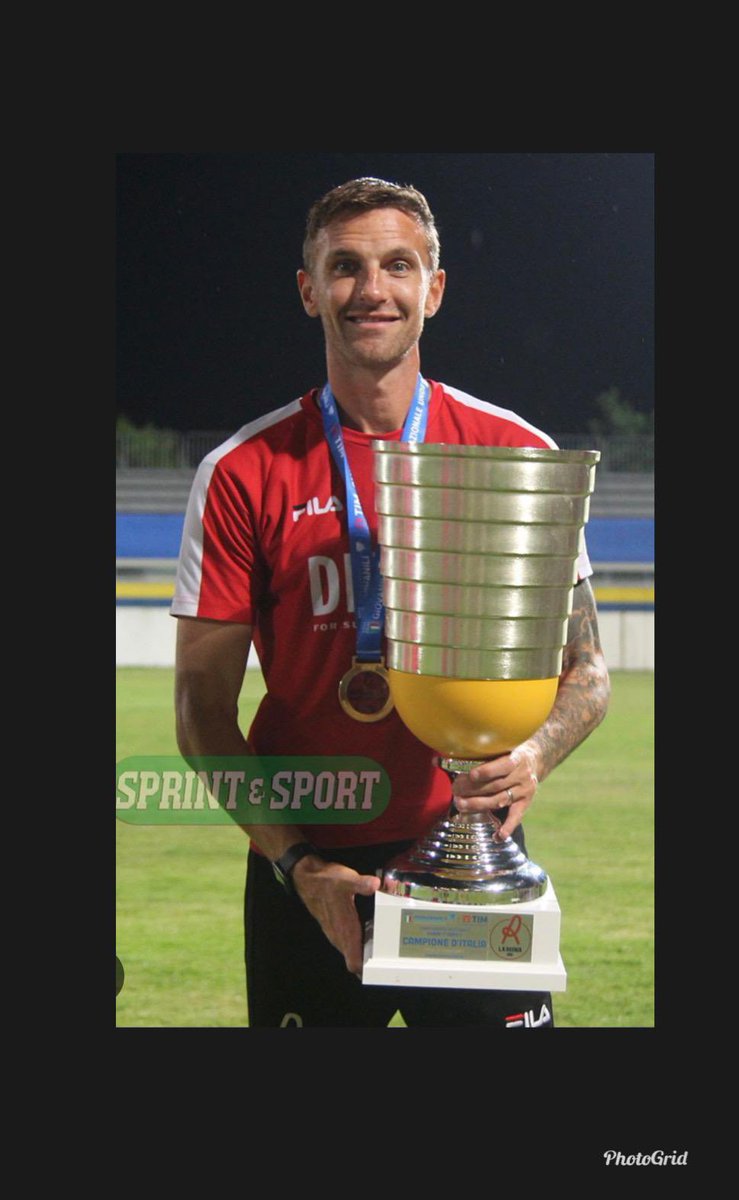 Luca Rigoni (@lucarigoni07) on Twitter photo Dopo 6 anni (3 da calciatore,3 da allenatore ) รจ arrivato il momento di salutarci !
Quello che in questi anni,mi hanno dato i ragazzi che ho avuto lโonore di allenare non si puรฒ spiegare ,rimarrร qualcosa di eccezionale,di incomparabile tra di noi !
Ringrazio il <a href="/LRVicenza/">L.R. Vicenza</a> Dopo 6 anni (3 da calciatore,3 da allenatore ) รจ arrivato il momento di salutarci !
Quello che in questi anni,mi hanno dato i ragazzi che ho avuto lโonore di allenare non si puรฒ spiegare ,rimarrร qualcosa di eccezionale,di incomparabile tra di noi !
Ringrazio il <a href="/LRVicenza/">L.R. Vicenza</a>