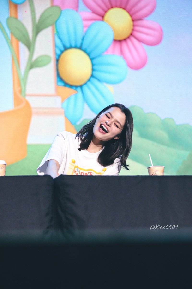 BecBecLoveee's tweet image. You are my sunshine 🥰

FB LOVE ABOARD IN TAIPEI
#FreenBecky2ndFMinTPE
#ฟรีนเบค #FreenBecky 
#beckysangels