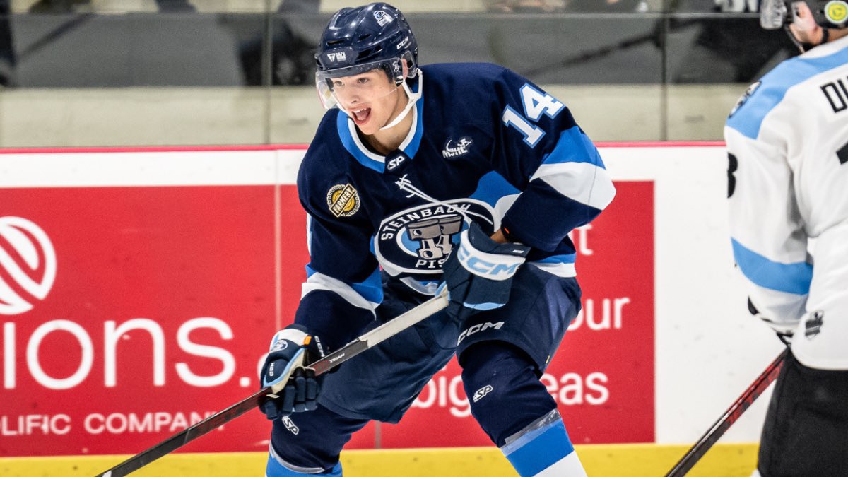 mjhlhockey's tweet photo. #MJHLAlumni | Former @MJHLPistons D Warren Clark is back at @TBLightning Development Camp!
Clark was selected in the sixth round of the 2023 NHL Draft by the Lightning after a strong season in #theMJ https://t.co/FD9aZm3euj