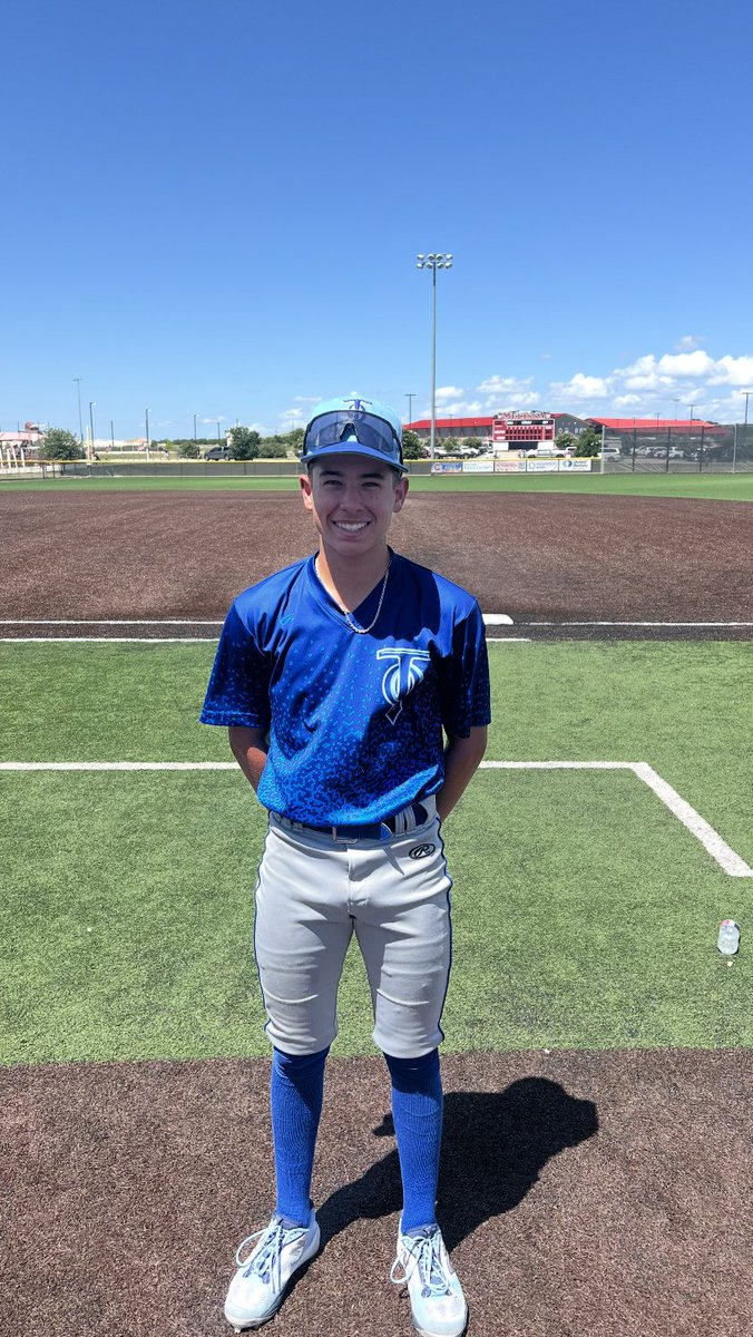 ✭Five Tool Texas✭ (@fivetooltexas) on Twitter photo F: <a href="/WowFactor_DFW/">Wow Factor-North TX</a> 2028 5, Texas Oilers Hamblin/Hancock 4
PoG: William Everly 2-3, 2B, RBI
Hitter: Noah Siddall 2-3, 2B, 2 RBI F: <a href="/WowFactor_DFW/">Wow Factor-North TX</a> 2028 5, Texas Oilers Hamblin/Hancock 4
PoG: William Everly 2-3, 2B, RBI
Hitter: Noah Siddall 2-3, 2B, 2 RBI