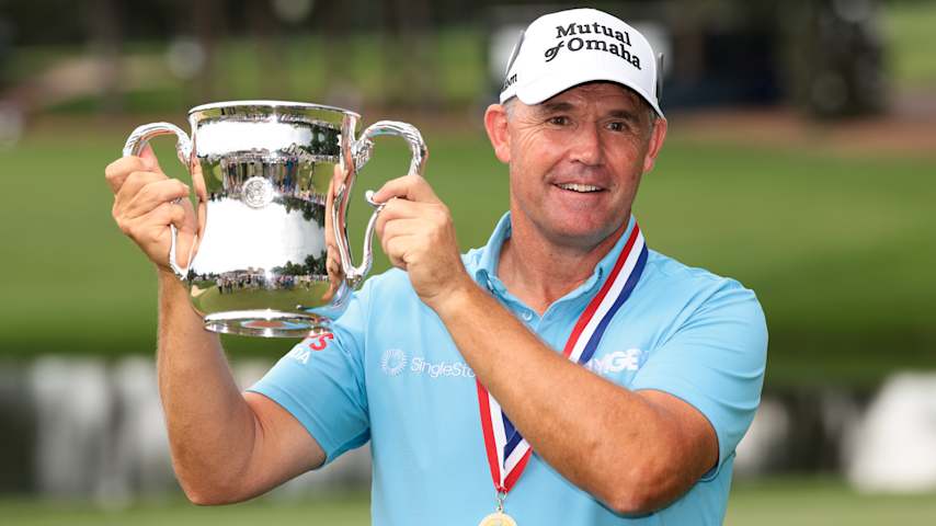 Michael Bharry Ó Flatharta (@michaelbharry) on Twitter photo Comhghairdeas le Pádraig Harrington a thug leis Craobh Shinsir Oscailte na Stáit Aontaithe 2025 leis an scór -11, ag fáil an ceann is fearr ar Stewart Cink -10. Seo a dara uair ag <a href="/padraig_h/">Padraig Harrington</a> an Mórchomórtas seo a thabhairt leis tar éis a chéad ceann i 2022. Comhghairdeas le Pádraig Harrington a thug leis Craobh Shinsir Oscailte na Stáit Aontaithe 2025 leis an scór -11, ag fáil an ceann is fearr ar Stewart Cink -10. Seo a dara uair ag <a href="/padraig_h/">Padraig Harrington</a> an Mórchomórtas seo a thabhairt leis tar éis a chéad ceann i 2022.