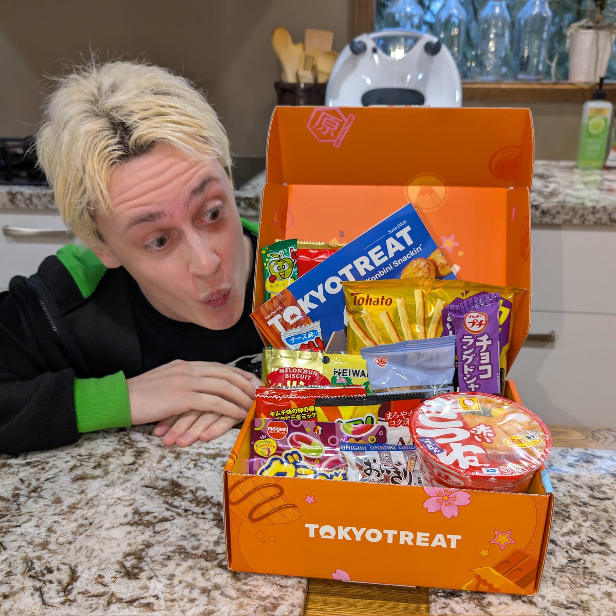 The Average Rook | AVCon 2025 (@theaveragerook) on Twitter photo 🍬 NEW <a href="/TokyoTreat/">TokyoTreat</a> UNBOX!!! 🍬
We have another unboxing coming today at 4pm AEST for the June edition "Konbini Snackin'"!
#tokyotreat #june #konbini #convenience #store #unbox #unboxing #sweet #sweets #treats #treat #tokyo #japan #ad #bought #anzcreators 🍬 NEW <a href="/TokyoTreat/">TokyoTreat</a> UNBOX!!! 🍬
We have another unboxing coming today at 4pm AEST for the June edition "Konbini Snackin'"!
#tokyotreat #june #konbini #convenience #store #unbox #unboxing #sweet #sweets #treats #treat #tokyo #japan #ad #bought #anzcreators