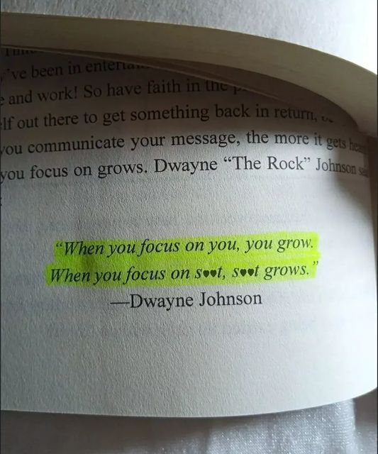 He grew up abused, broke, and invisible.
Now he runs 100 miles for fun and eats pain for breakfast.

Can’t Hurt Me is more than a book — it’s a wake-up call for anyone living soft.
Read it, or stay average.

📘 ~100dh | Delivered anywhere 🇲🇦