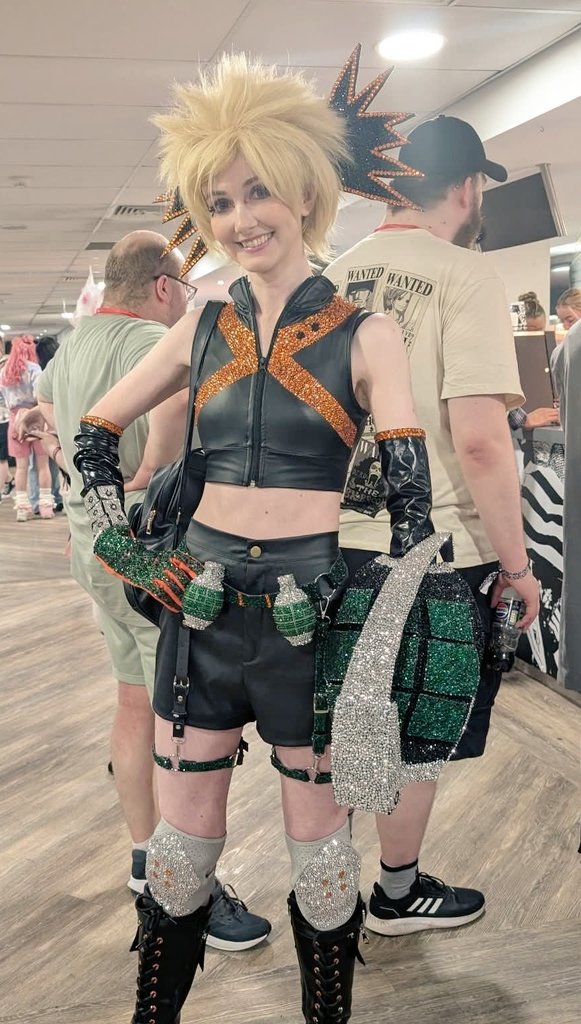 VisualSounds1👽🌸🎃 tweet media