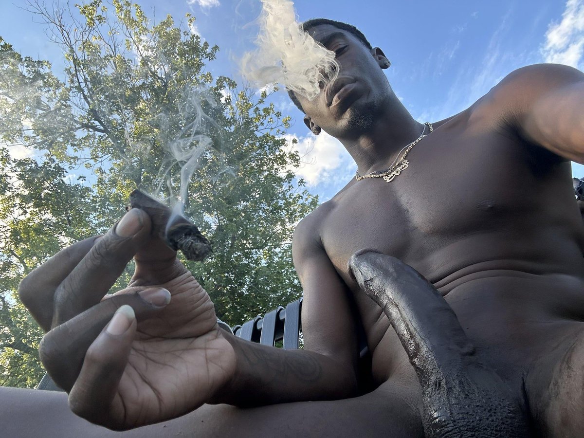 Un pti plan koker nature ça te dis 😏🍆🌳