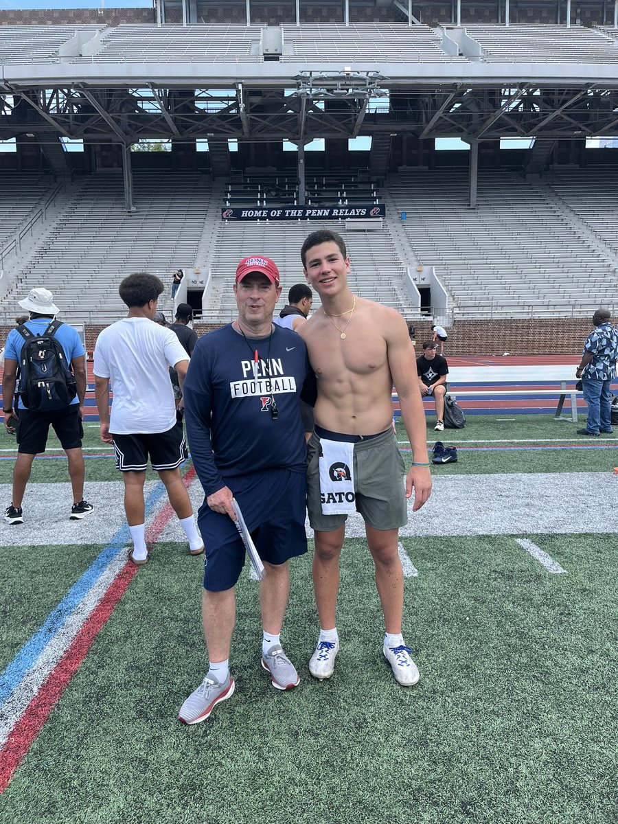 SimonFassberg's tweet image. Thankful to receive my first division one offer from @PennFB thank you @CoachBobBenson @Greg_Chimera @CoachPriore and @CoachMarkham_ for the opportunity.
@CoachPoeWins @Coach_Loughlin @LvilleBigRedFB @QBCoachBrady