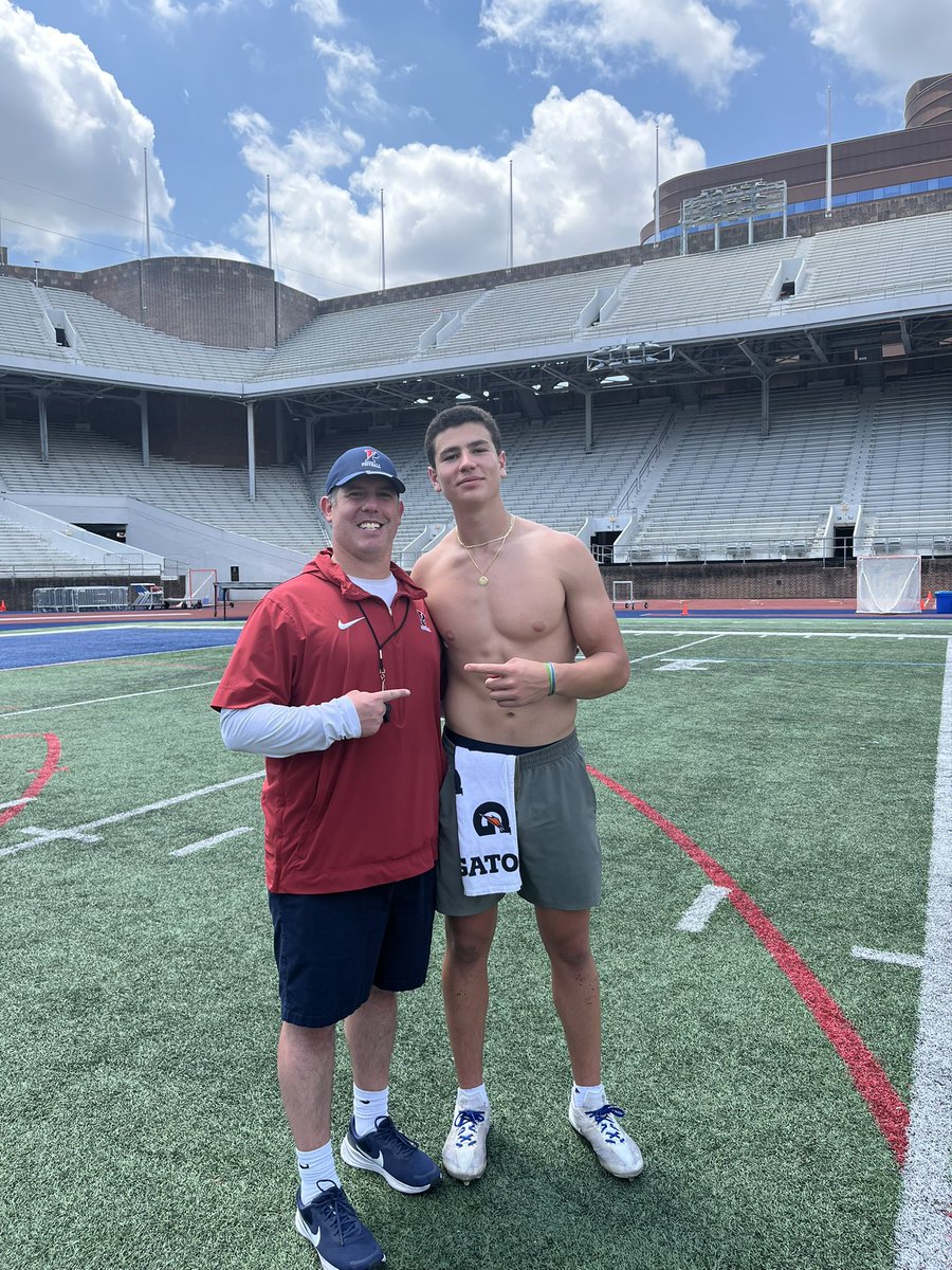 SimonFassberg's tweet image. Thankful to receive my first division one offer from @PennFB thank you @CoachBobBenson @Greg_Chimera @CoachPriore and @CoachMarkham_ for the opportunity.
@CoachPoeWins @Coach_Loughlin @LvilleBigRedFB @QBCoachBrady