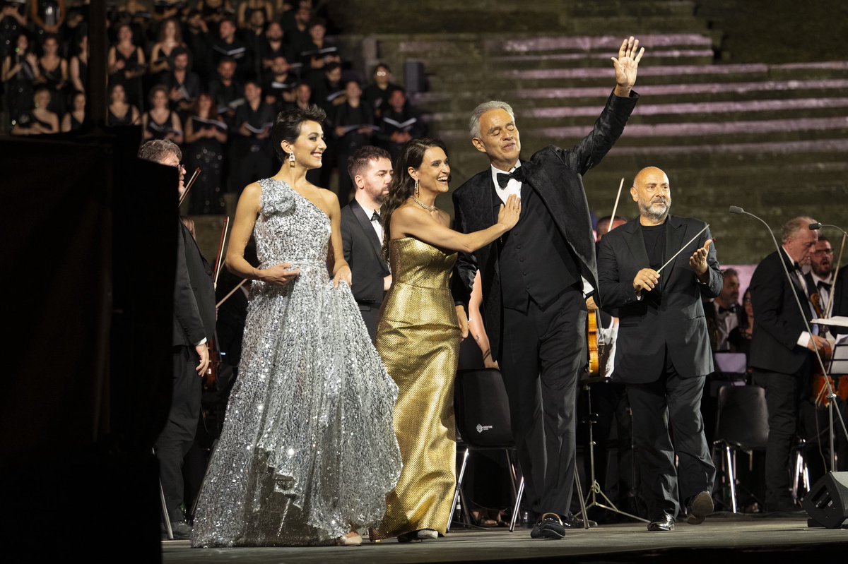 Andrea Bocelli Foundation (@abfoundation) on Twitter photo “I concerti di Pompei rappresentano un momento di grande significato artistico ed emotivo per i giovani coristi, che hanno avuto l’opportunità di vivere un’esperienza formativa e trasformativa, accanto al fondatore. Esibirsi in un luogo simbolico come Pompei non è solo “I concerti di Pompei rappresentano un momento di grande significato artistico ed emotivo per i giovani coristi, che hanno avuto l’opportunità di vivere un’esperienza formativa e trasformativa, accanto al fondatore. Esibirsi in un luogo simbolico come Pompei non è solo