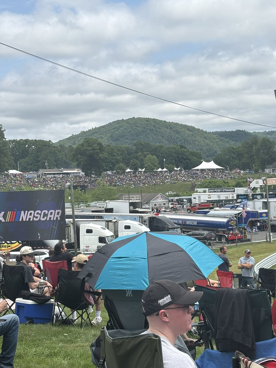 Elparko56's tweet photo. @limerockpark Thanks for hosting the @NASCAR_Trucks!! Such a great crowd and amazing venue! Hope to see @NASCAR_Xfinity there next!! ❤️ https://t.co/rS0wXLR3U4