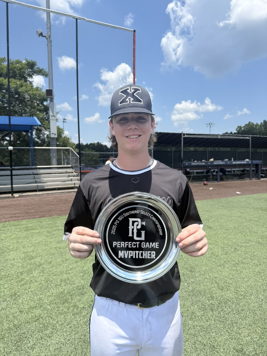 Shoutout to eXposure 16U National for doing what they do and winning the Perfect Game Southeast Selection Championship last week at East Cobb! Congrats to Virginia Tech commit, Hayden Reed for taking home MVP and Seth Hooks with MVPitcher #✖️boys