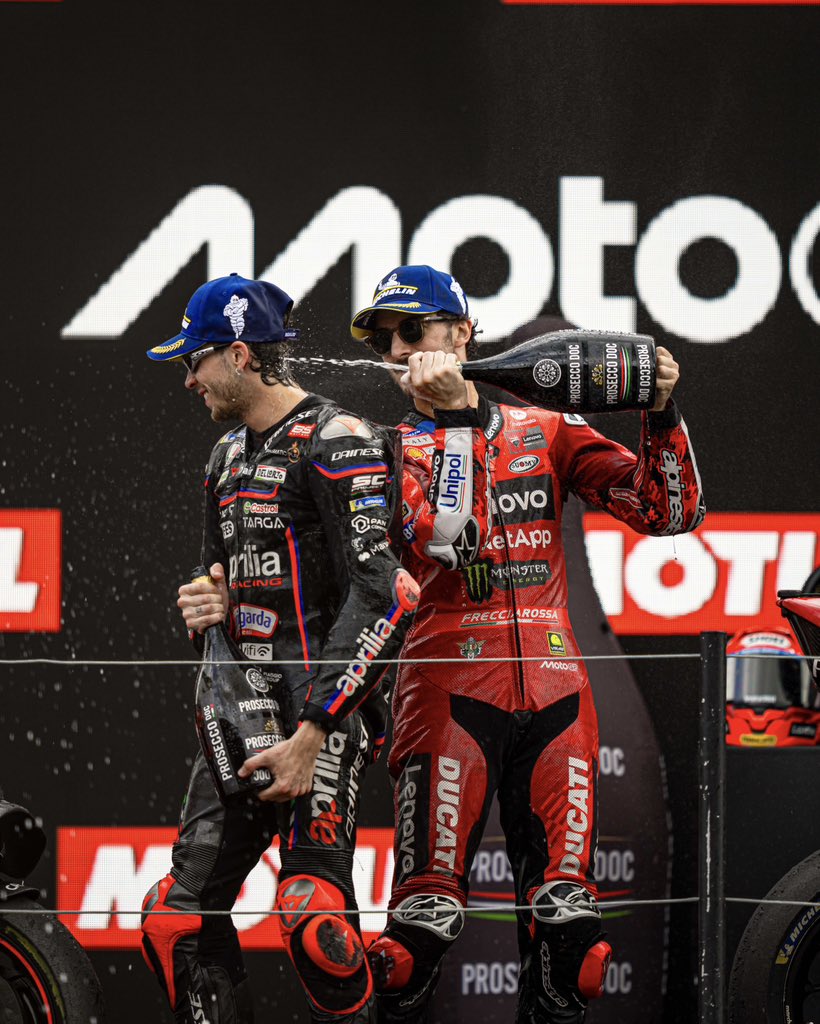 PeccoBagnaia's tweet photo. #DutchGP 🇳🇱

Race: P3 

Let’s take home the positive and keep working 
Thank you Assen, always a pleasure 😎🤟🏻 #GoFree https://t.co/15wY9MogBy