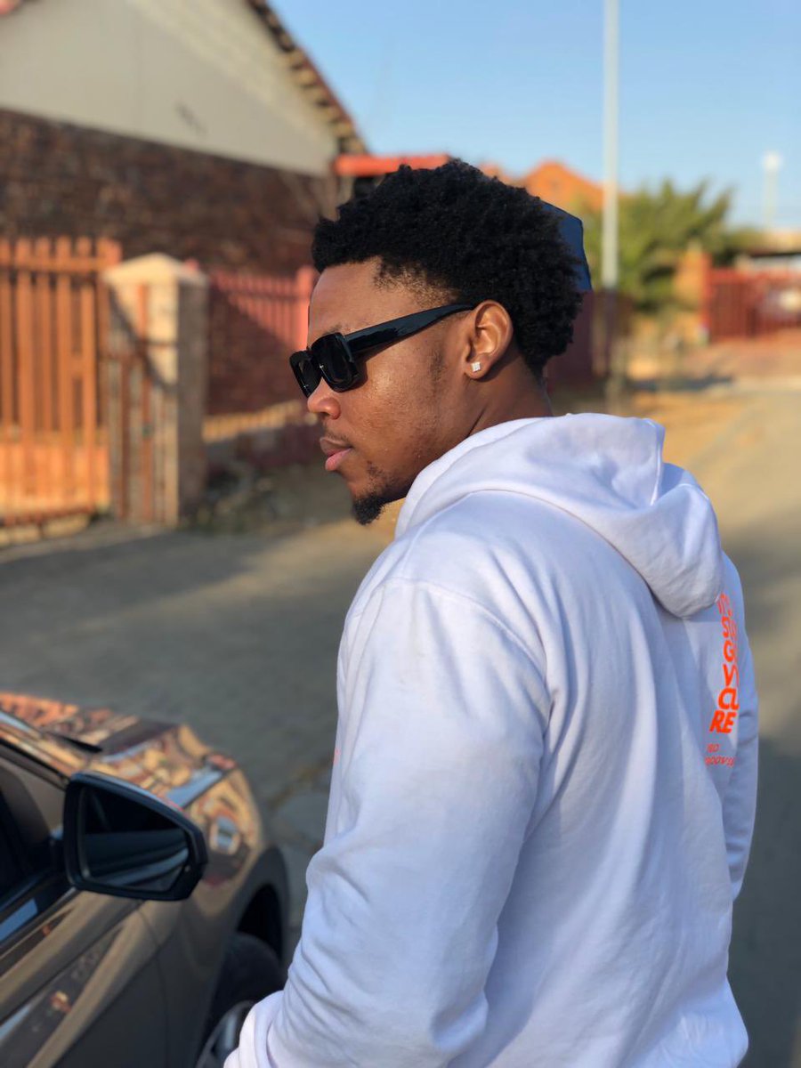 pro Groovist clothing tweet media