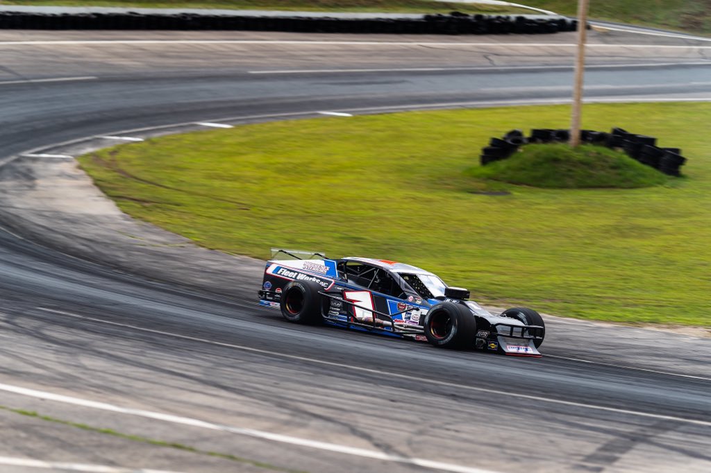 White Mountain Motorsports Park today for 200 laps. ⚡️ 

📸 <a href="/tmracephoto/">Tom Morris</a>