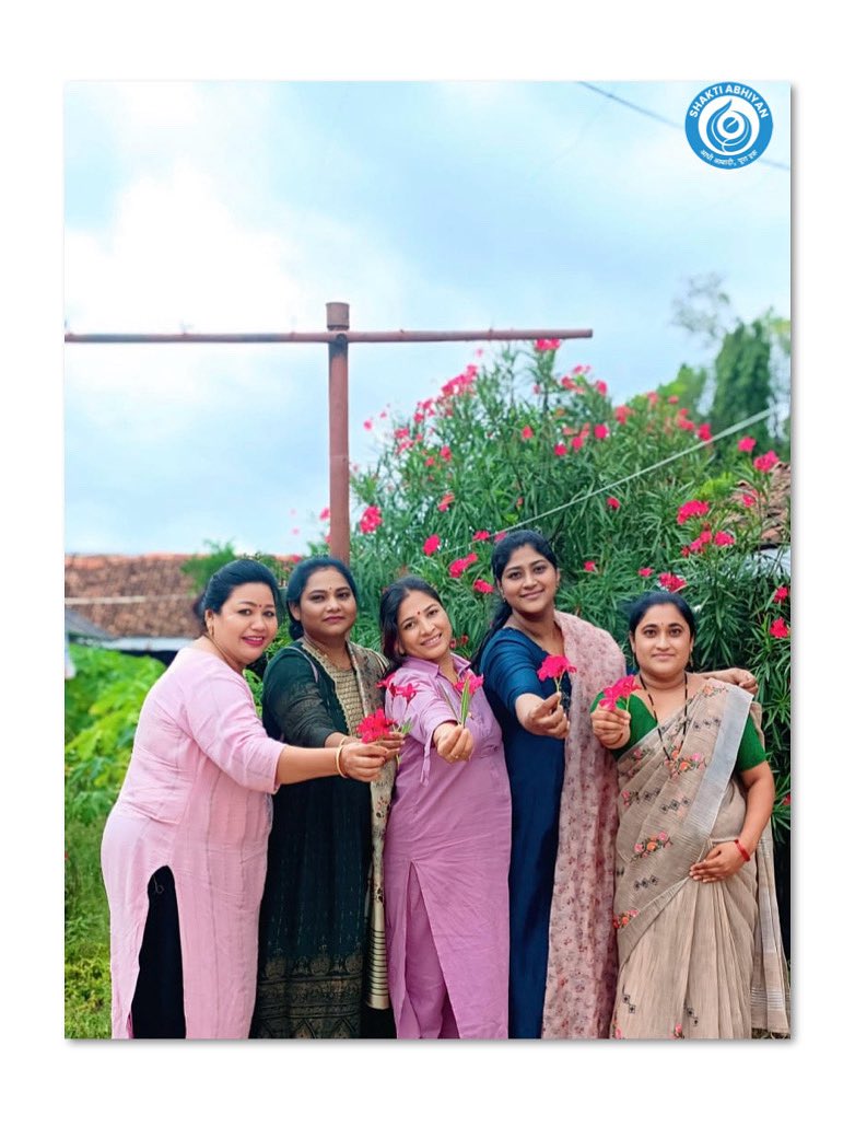 shaktiabhiyantg's tweet photo. We are no longer afraid. Love is our shield and unity is our strength. We reject hatred and violence. Join the Shakti Abhiyan.Together, we will build a safer world for all women ✨
#WomenAgainstHate #ShaktiAbhiyan #MessageOfLove #RejectHate #WomenUnite #mohabbatkapaigaam https://t.co/cI8gk7YPOt