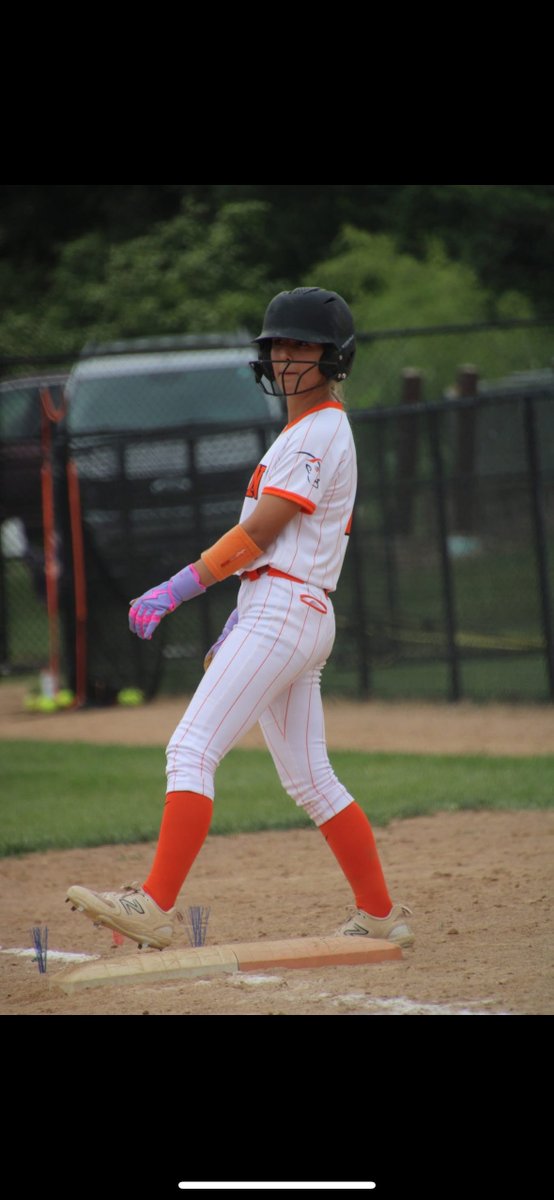 !RECORD BROKEN!

Last week, Leighton Salazar (JR) broke her own previous stolen base record of 36 stolen bases. Entering the weekend's slate of games, Leighton had swiped 40 stolen bases on the season, with the number growing.

Congratulations, Leighton!