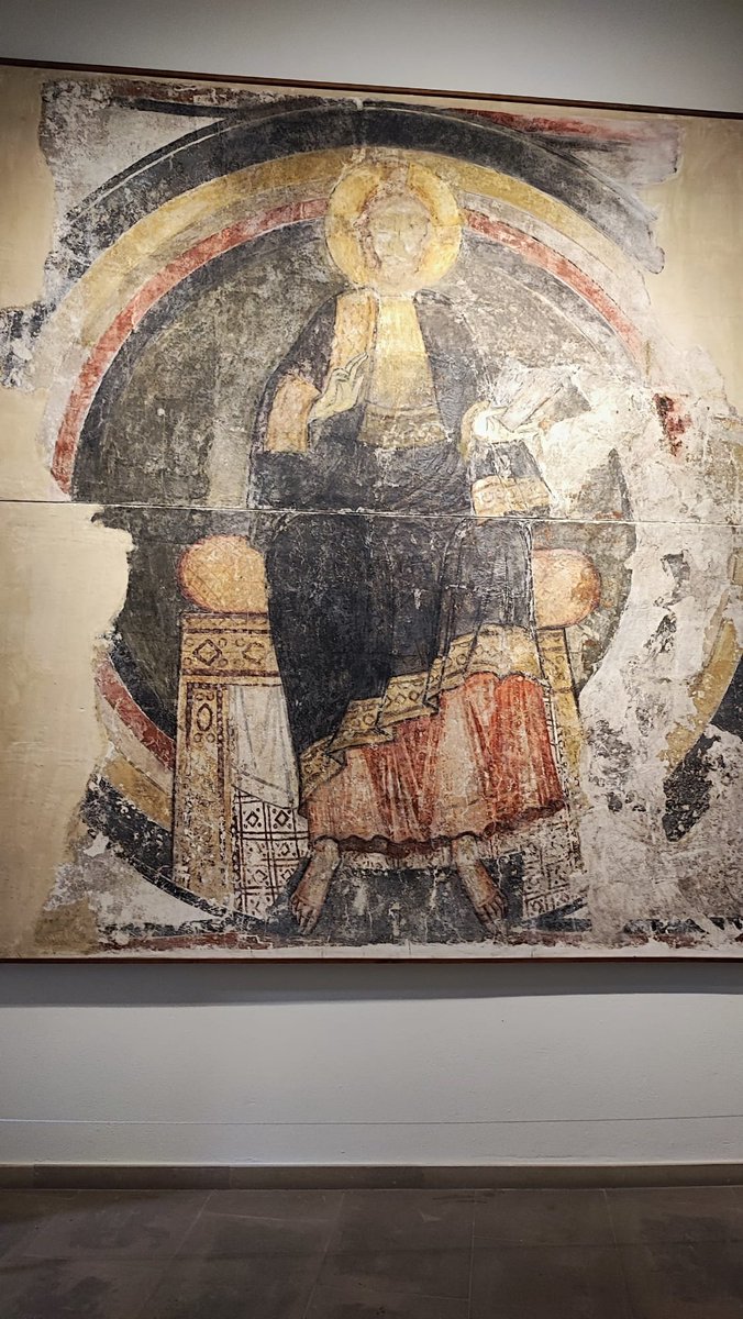 RomanicCatala's tweet photo. 'Maiestas Domini' de Santa Maria de Cap d'Aran als @MuseusDeSitges
#Sitges #CauFerrat #Maricel https://t.co/FchEoTsyzK