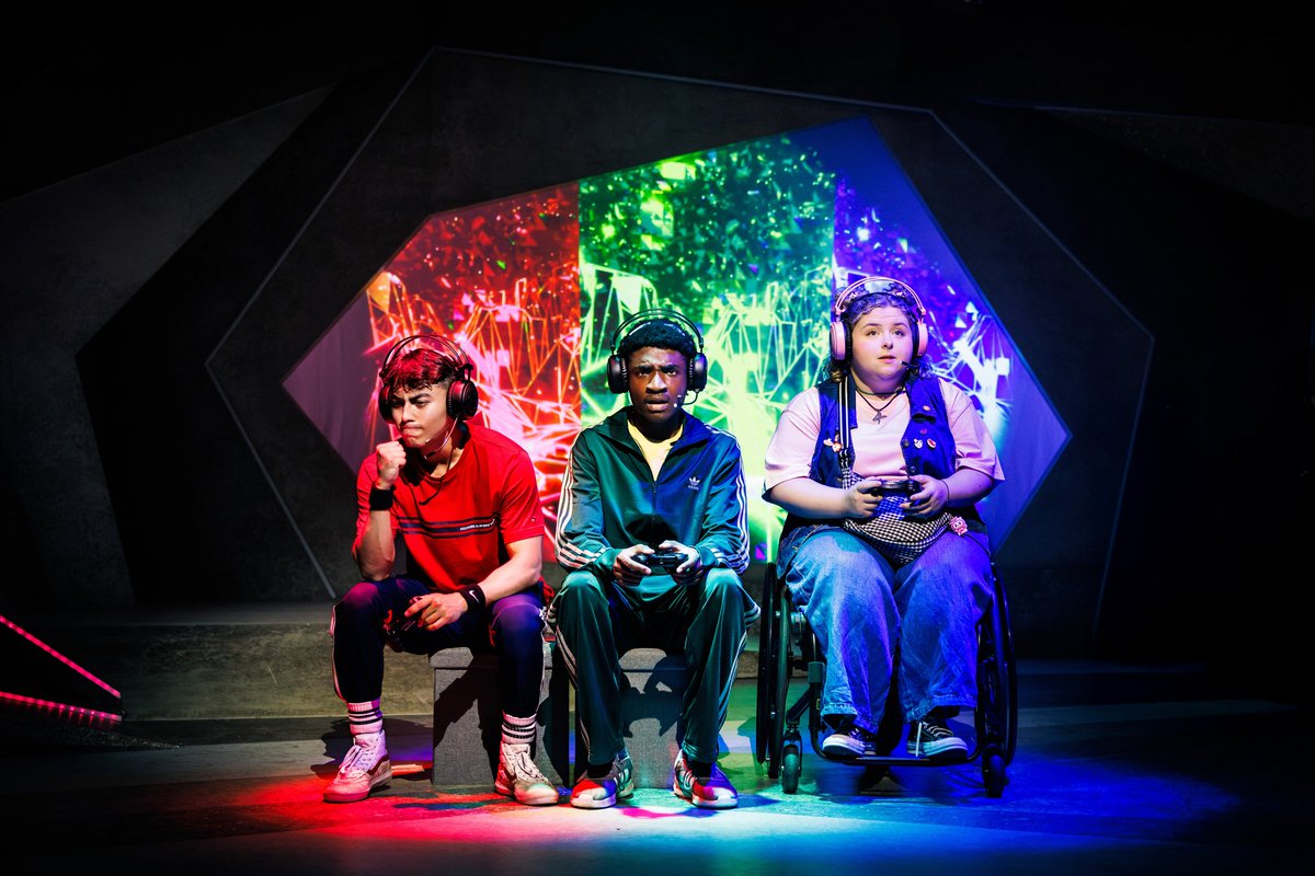 Daniel Bailey (@daniellbailey) on Twitter photo Thankful for this show and how we got it together in 3wks, the cast, the creative team & <a href="/polkatheatre/">Polka Theatre</a> made something special. I'm especially thankful to the folks who contribute to the Curtain Up Initiative that allows schools to come to the theatre for free. The BEST audiences! Thankful for this show and how we got it together in 3wks, the cast, the creative team & <a href="/polkatheatre/">Polka Theatre</a> made something special. I'm especially thankful to the folks who contribute to the Curtain Up Initiative that allows schools to come to the theatre for free. The BEST audiences!