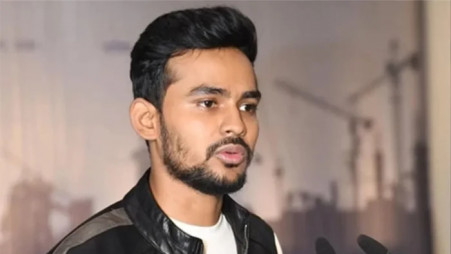 ‘নিরাপত্তার স্বার্থেই লাইসেন্সড অস্ত্র রাখি’: আসিফ মাহমুদ