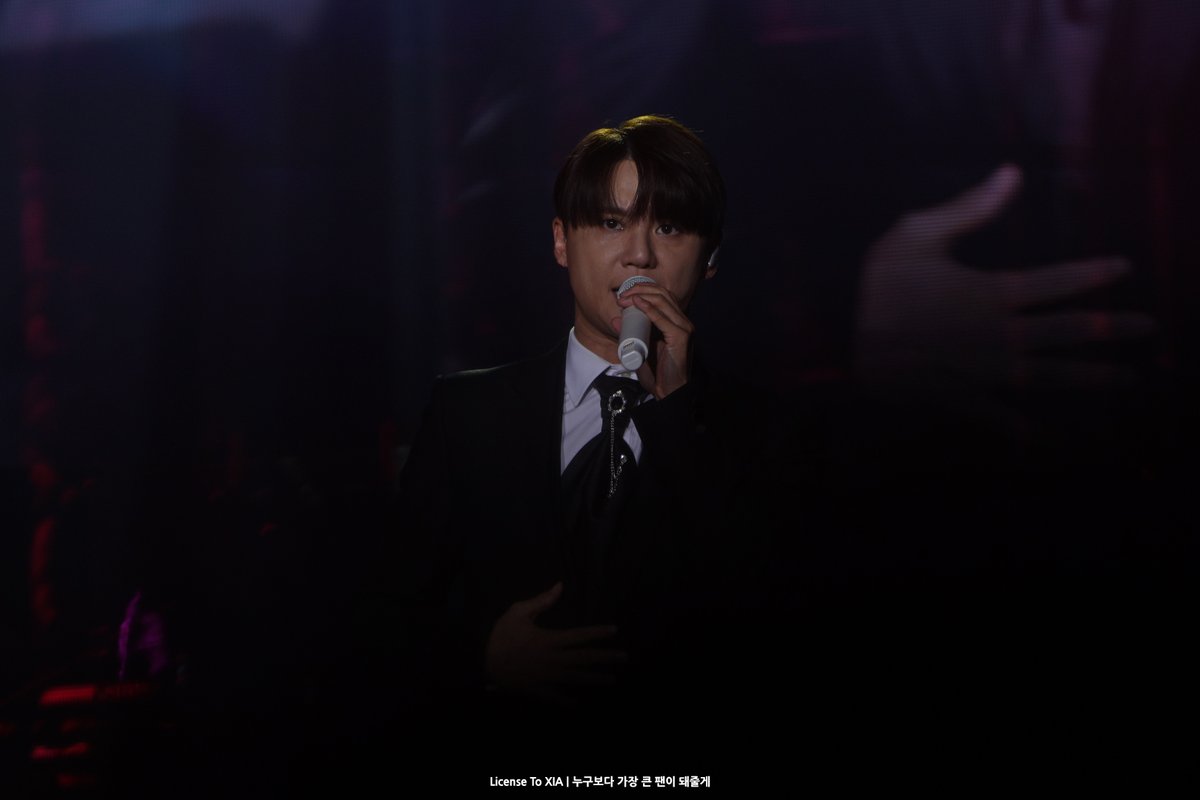 LicenseToXIA's tweet image. [4K] 20250629 2025 PALMTREE ISLAND 3rd GALA CONCERT | 김준수(XIA) - 얼마나 잔인한 인생인가 (뮤지컬 모차르트!)
📎 youtu.be/ksdgb1D9F1Y

#XIA #김준수 #ジュンス