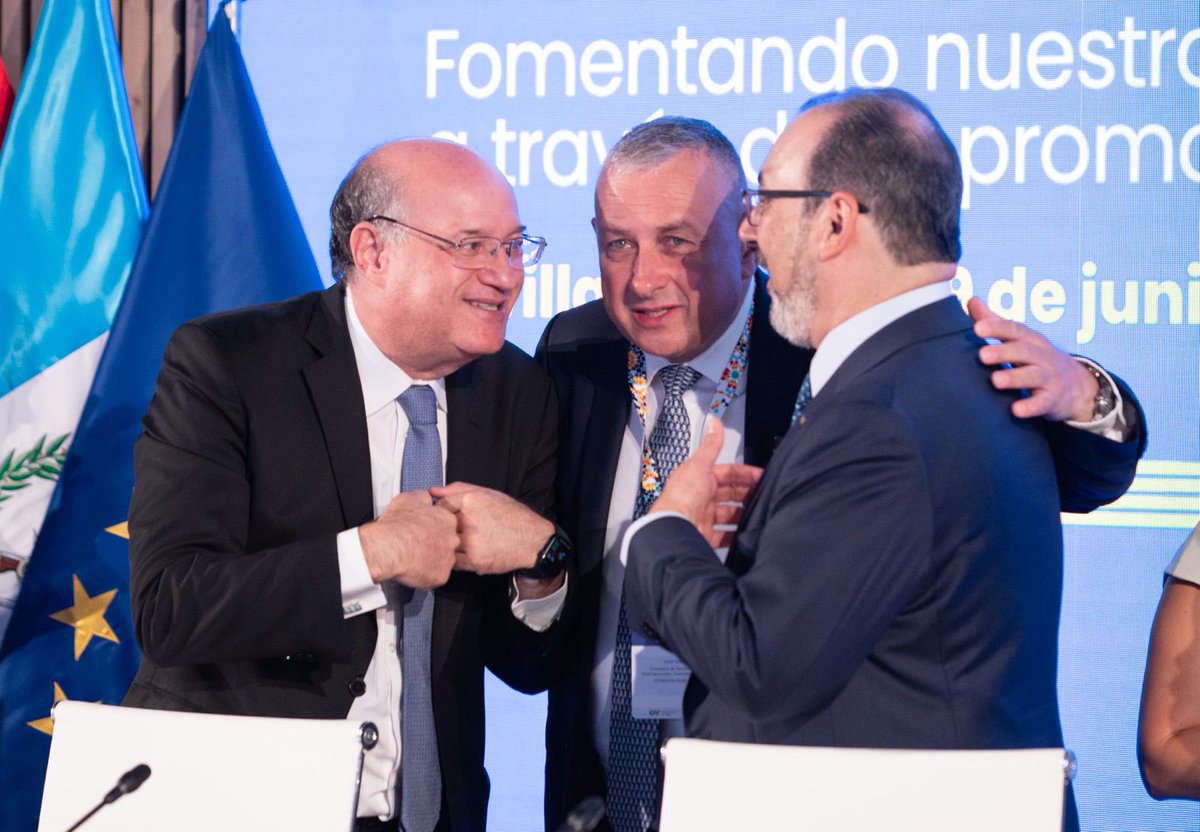 Shared values. Shared ambitions. Shared opportunities.

That is the foundation of our EU–CELAC partnership. Today’s high-level dialogue with <a href="/AgendaCAF/">CAF</a> and <a href="/the_IDB/">Inter-American Development Bank</a> was a moment to align our strategies and strengthen our efforts.