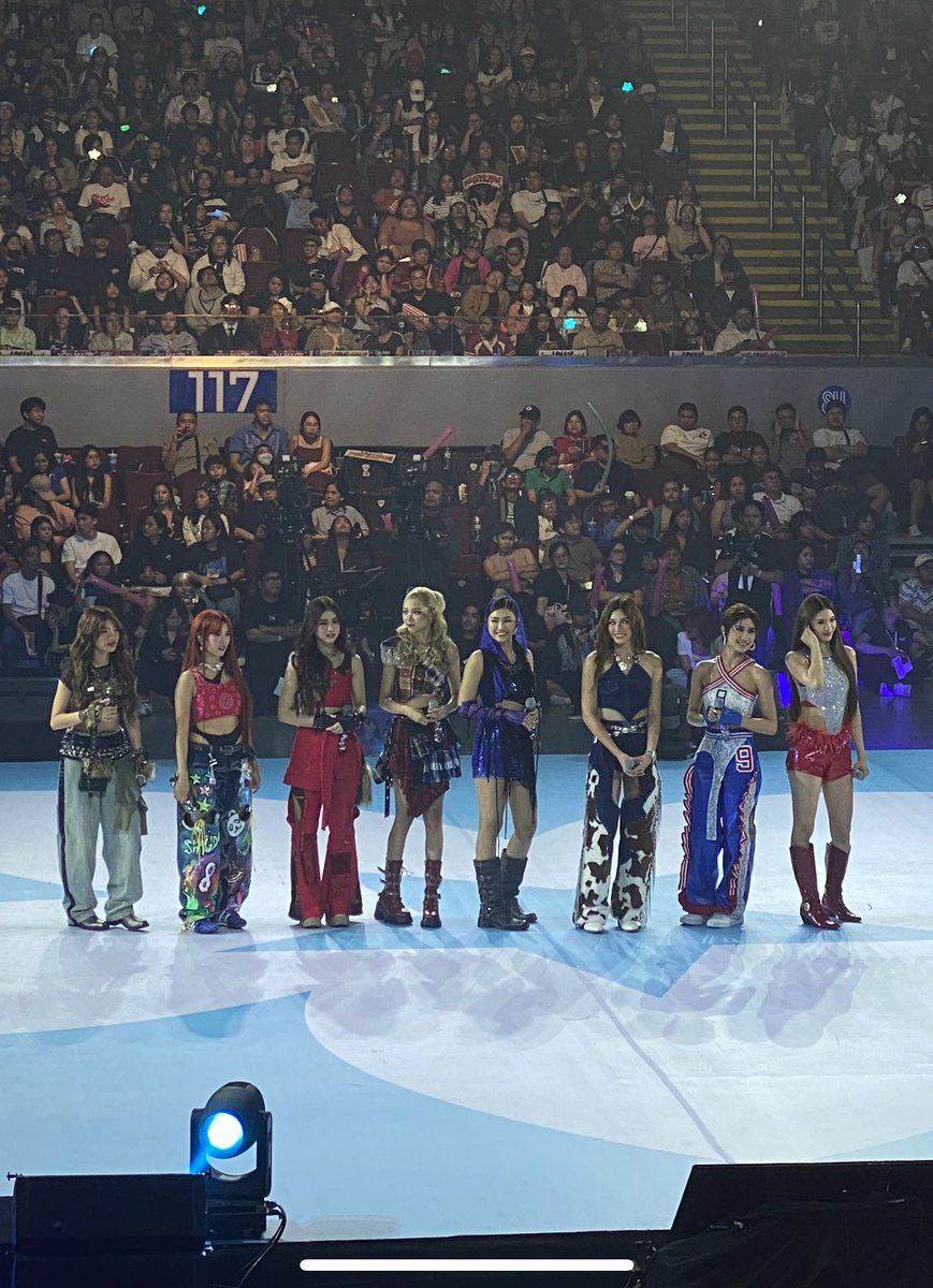 Jill🧸🦋🪐 tweet media