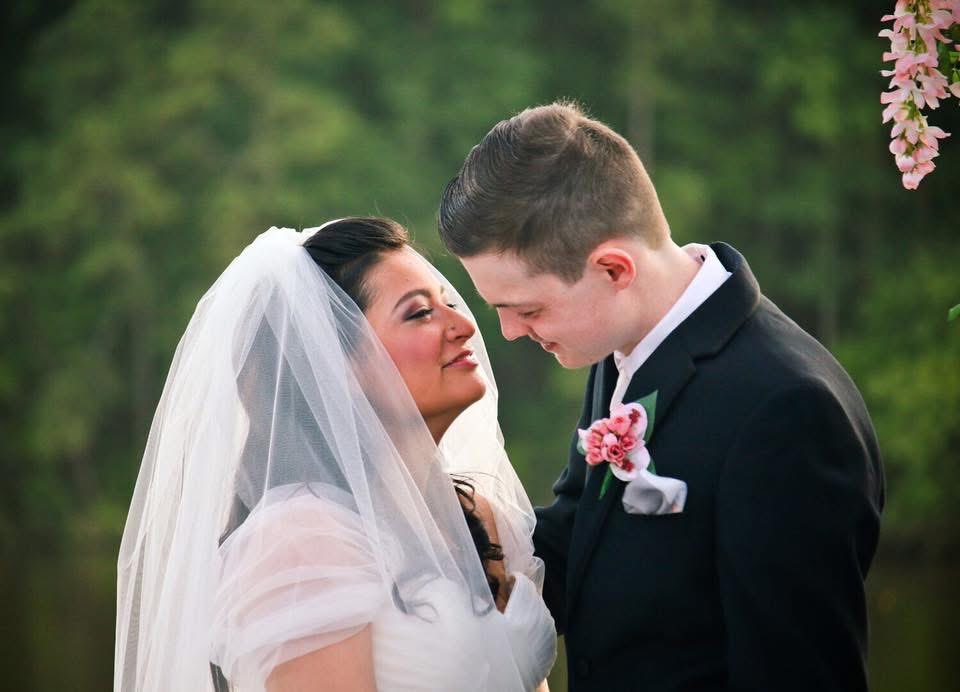 HandiiCapablee's tweet image. I forgot to post on here, but yesterday it was 6 months since he passed. 

I love and miss you so much 🫶🏼🖤