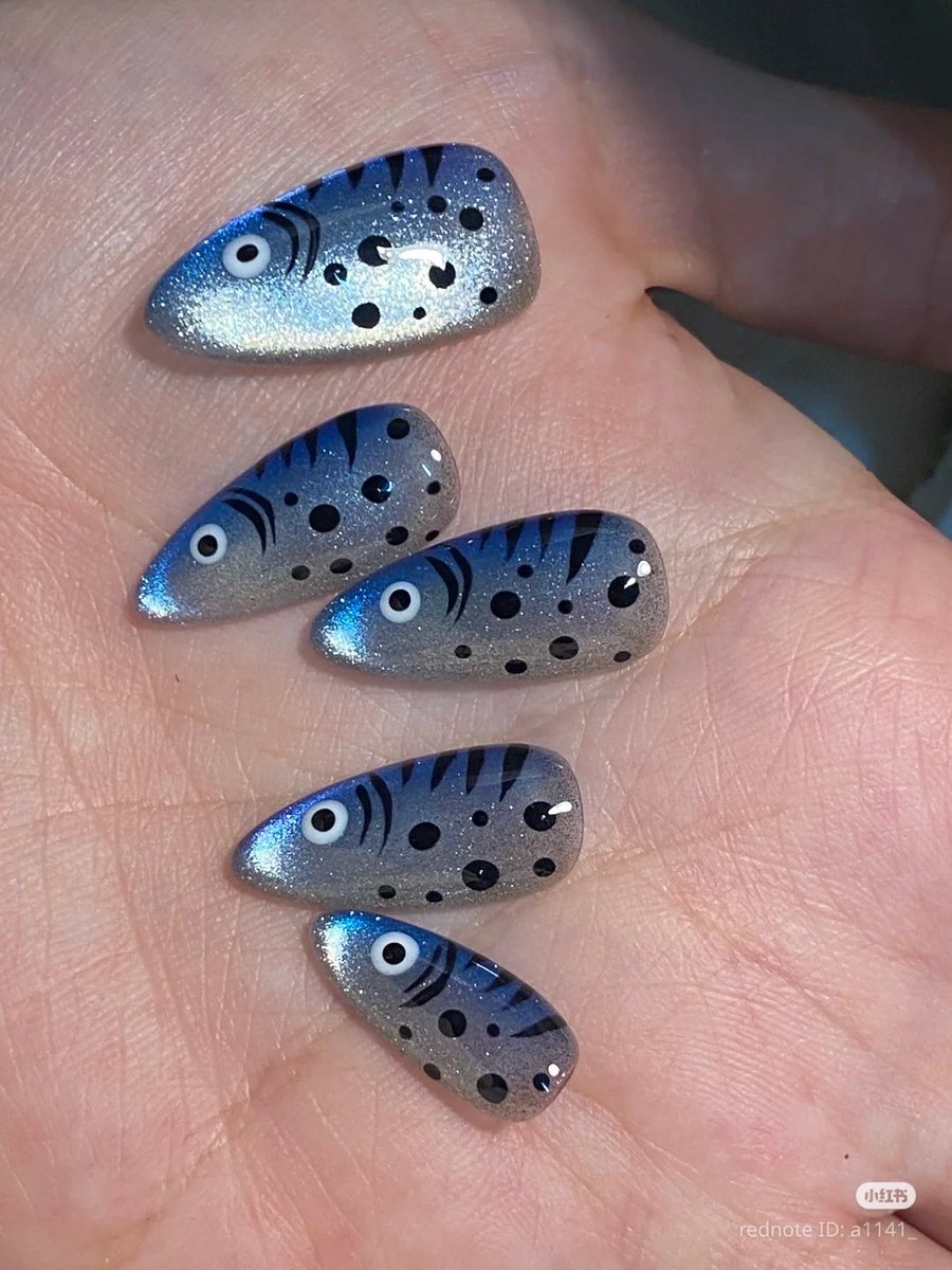 fish nails