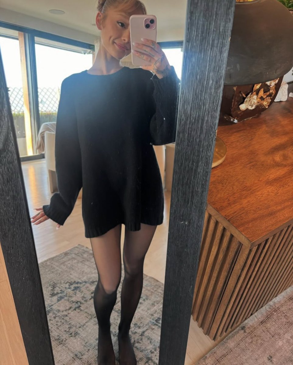 crylaughrepeat's tweet image. trzeba się troszkę odprężyć po całym weekendzie zakuwania i egzaminów 🙄