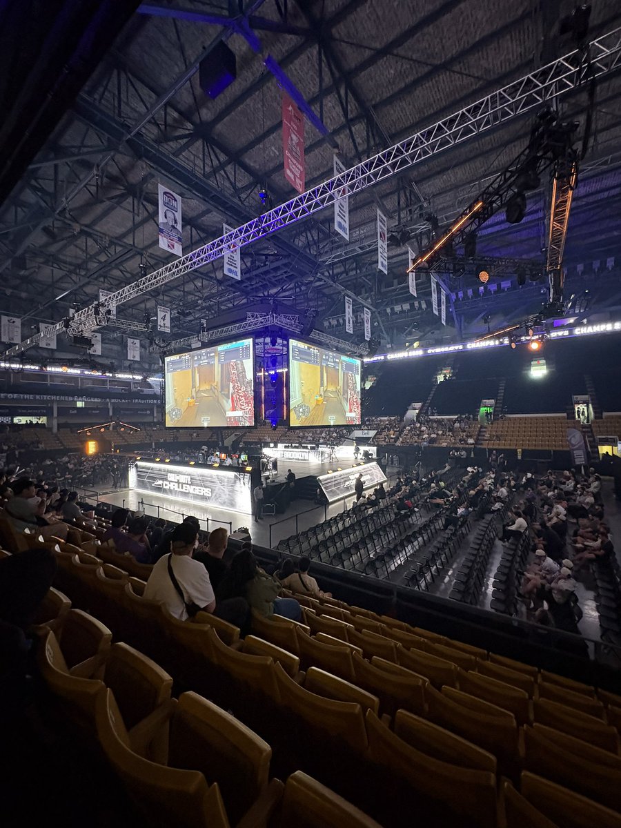 DefiantBA's tweet image. Shoutout Kitchener