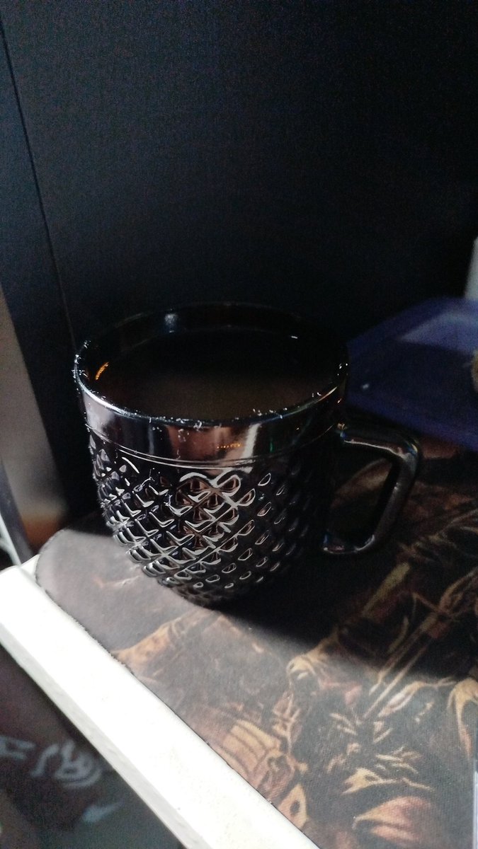 LPlayer_16's tweet photo. Café 20 https://t.co/CptJyIfWyH