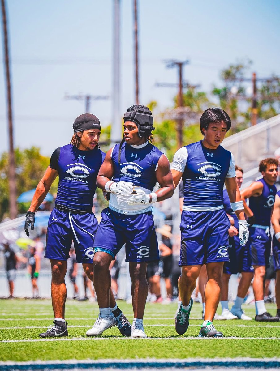 DarianWebb2's tweet photo. Had a great day at Brave 8 this weekend! 10 touchdowns on the day, here is a couple of clips. 

@GregBiggins @BrandonHuffman @Cbad_Football @ocvarsityguy @Daygofootball https://t.co/FThsZoHCye