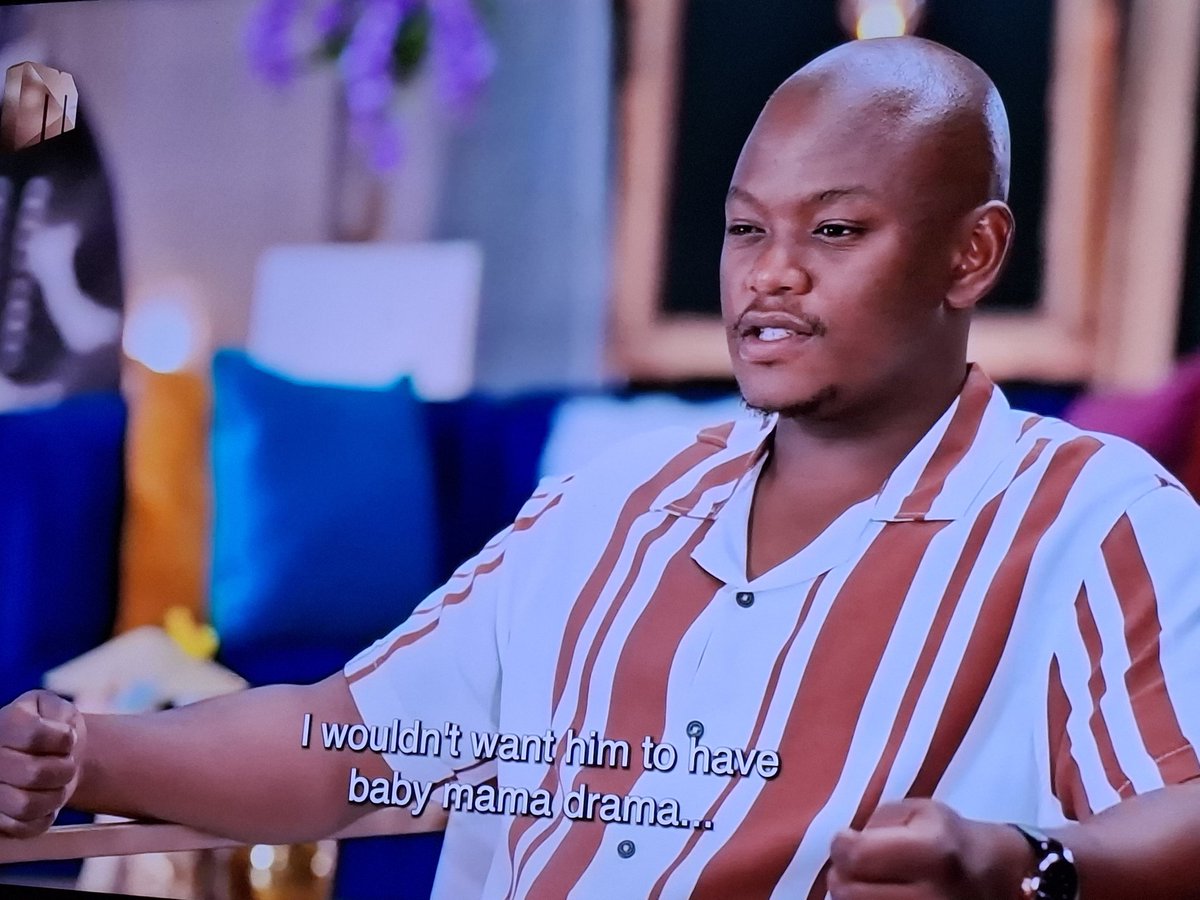 #IzinganeZesithembu LOH nje thinks he's got it all figured out🙄