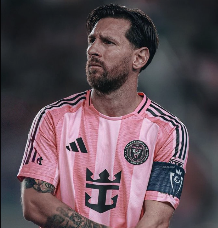 The Touchline | 𝐓 tweet media