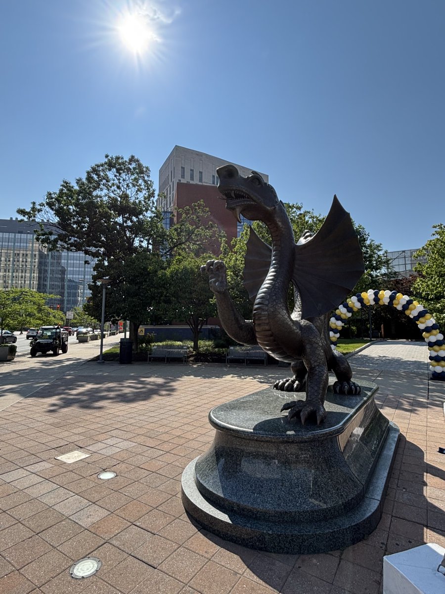 DrexelUniv's tweet image. A huge thank you to everyone who made it to our Summer Open House this weekend! It was incredible to meet so many Future Dragons and share what makes our campus community special. πππ
Find more campus tours and information sessions: bit.ly/3nrLnGU