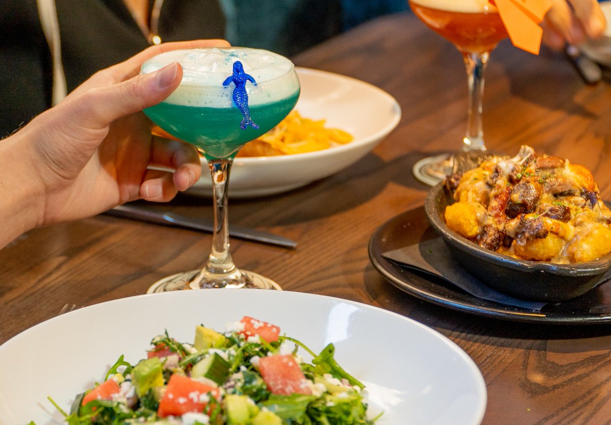 tafferstavern's tweet image. We've got your dinner plans here! Tag someone who owes you a trip to Taffer's Tavern. 😜