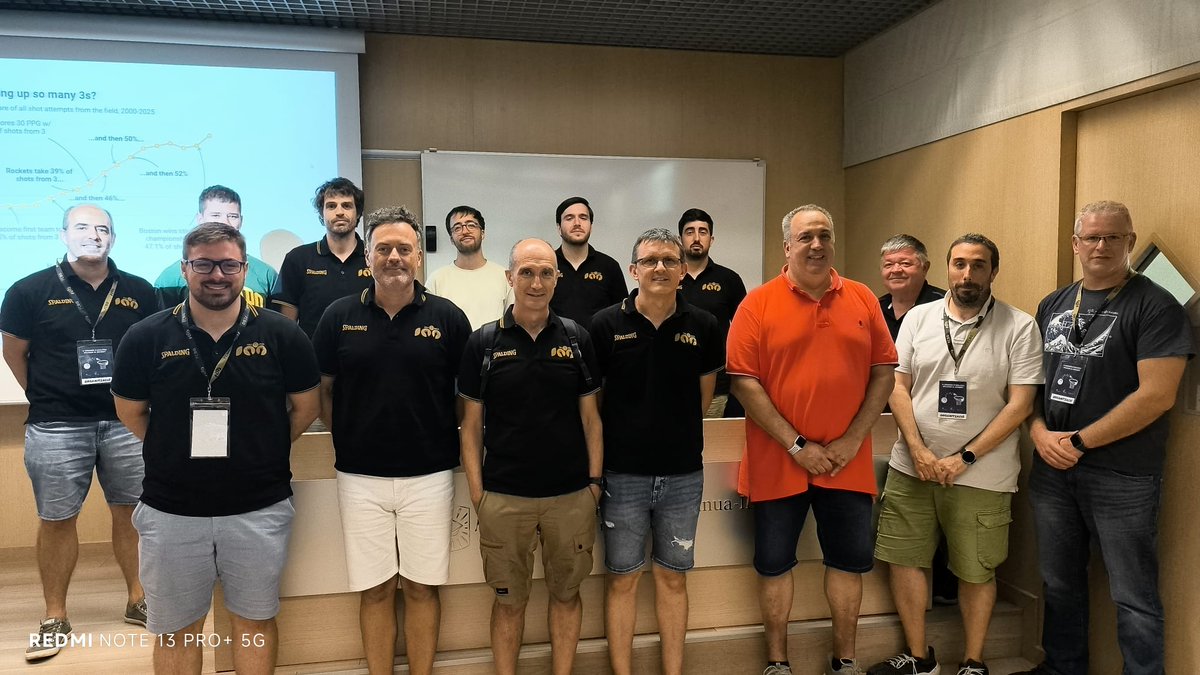 FORMACIÓ CONTINUADA I 🏀 Tanquem la Tercera edició del Congrés d'Analítica Aplicada al Bàsquet amb la xerrada de Marta Rams (Chicago Fire FC) i Ben Baumer (Smith College) <a href="/FCBQ/">FCBQ</a> <a href="/UniBarcelona/">Universitat de Barcelona</a>
<a href="/ACEEBbasquet/">ACEEB</a>