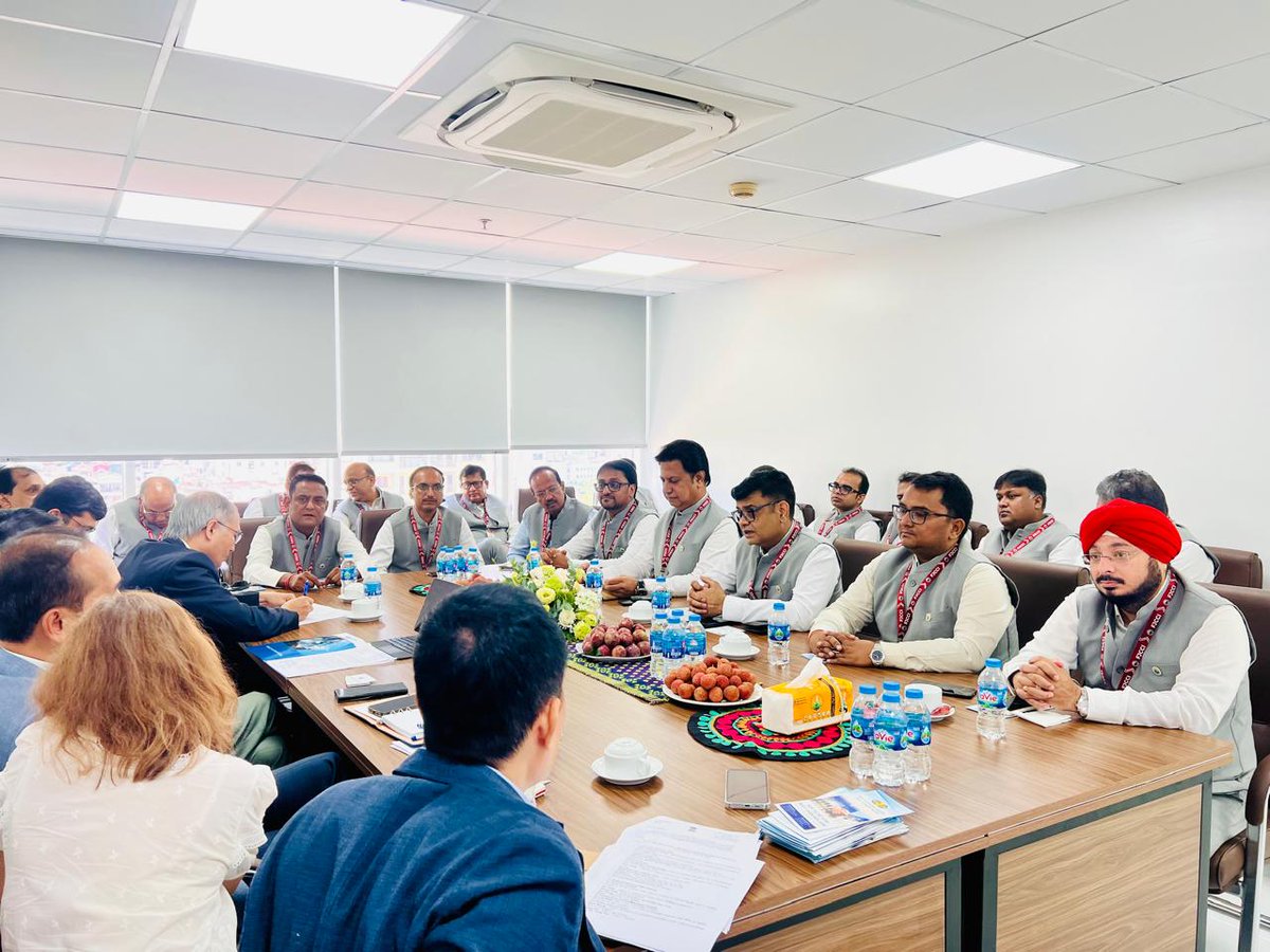 FJCCI (@fjcci) on Twitter photo हनोई में वियतनाम एसोसिएशन ऑफ फॉरेन इन्वेस्टेड इंटरप्राइजेज के अधिकारियों संग बैठक।
झारखंड के खनिज, कृषि, ऊर्जा, मैन्युफैक्चरिंग और पर्यटन क्षेत्रों में निवेश की संभावनाओं पर सार्थक चर्चा हुई।
#InvestJharkhand #IndiaVietnam
<a href="/SPYadavGodda/">Sanjay Prasad Yadav</a> <a href="/HemantSorenJMM/">Hemant Soren</a> हनोई में वियतनाम एसोसिएशन ऑफ फॉरेन इन्वेस्टेड इंटरप्राइजेज के अधिकारियों संग बैठक।
झारखंड के खनिज, कृषि, ऊर्जा, मैन्युफैक्चरिंग और पर्यटन क्षेत्रों में निवेश की संभावनाओं पर सार्थक चर्चा हुई।
#InvestJharkhand #IndiaVietnam
<a href="/SPYadavGodda/">Sanjay Prasad Yadav</a> <a href="/HemantSorenJMM/">Hemant Soren</a>