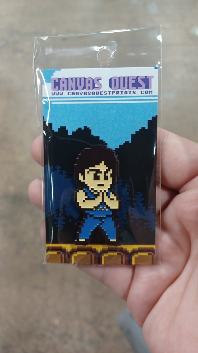 When you're at a video game convention and stumble upon a familiar face 😉