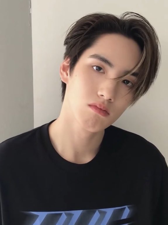 replayvacation's tweet photo. 😕😕😕😕😕😕😕😕😕😕😕😕 https://t.co/6B7vDvofgb