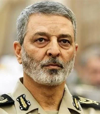EBluemountain1's tweet image. So are Mohammed Pakpour Head of #IRGC  Abdolrahim Mousavi, Chief of Staff of the Iranian Armed Forces and Foreign Minister @araghchi now working for us in the Mossad?