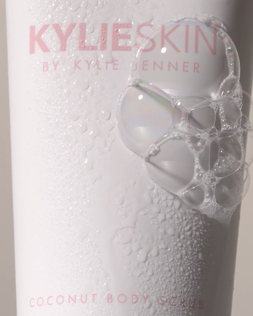 our coconut body scrub keeps skin soft, smooth, and summer-ready 🤍 shop now at kylieskin.com!