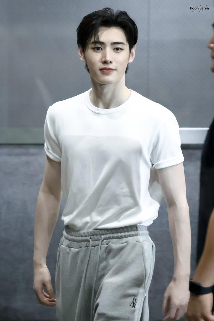 ⭒𝙸𝙰⭒ tweet media