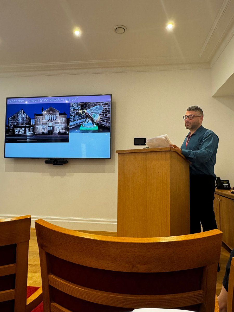 MrMatthewGibbo1's tweet photo. Had such a wonderful time at the Farmington conference in Oxford this weekend. Some excellent presentations and discussions with people all round! Looking forward to next year! https://t.co/DedJqi9TGE
