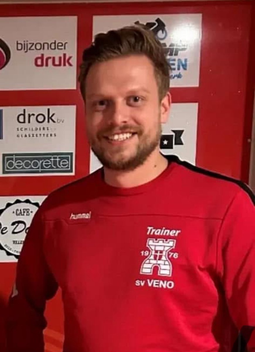 Alweer een jaar geleden 🥀 ⭐️ het gemis is groot, nog steeds onwerkelijk. Ubuntu!