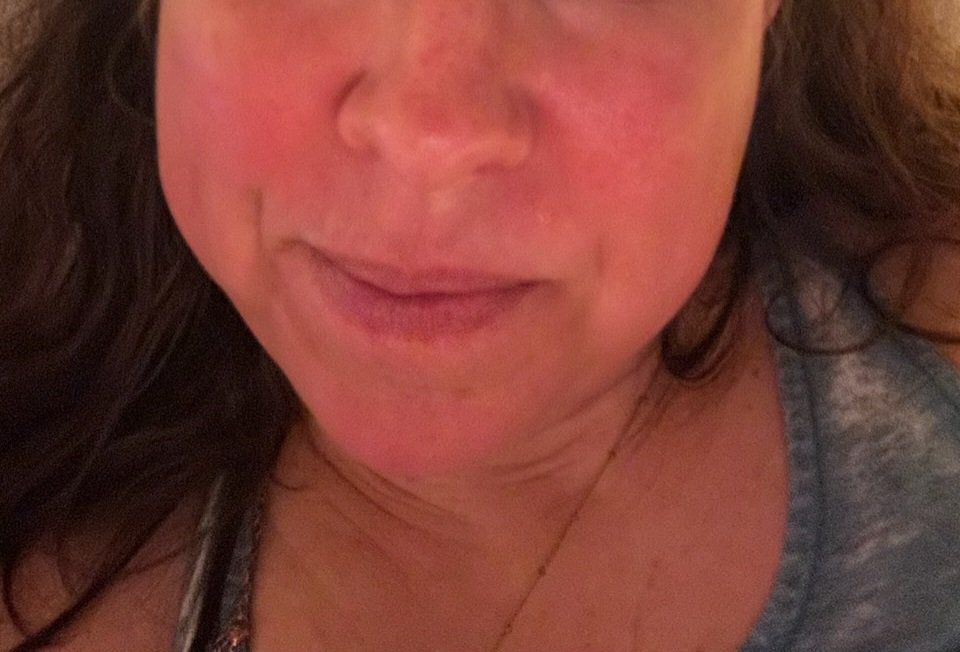 Mistress is bored .. entertain me :)