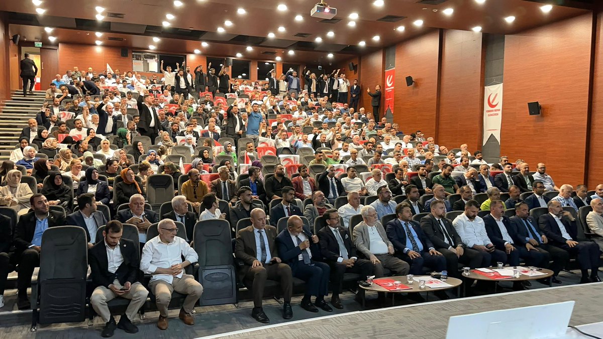 Murat Erez (@muraterez44) on Twitter photo Haziran ayı İl Divan toplantımızı, İl Başkanımız Sn. Nuri Özata öncülüğünde, Genel Başkan yardımcımız Sn. Selçuk Gevyeli, Marmara Bölge Başkanımız Sn. Yunus Yağcı ve teşkilat mensuplarının katılımlarıyla gerçekleştirdik.
<a href="/erbakanfatih/">Dr. Fatih Erbakan</a> <a href="/SelcukGeyveli/">Selçuk Geyveli</a> <a href="/rprefahistanbul/">Yeniden Refah Partisi İstanbul İl Başkanlığı</a> <a href="/melihguuner/">Melih Güner</a> Haziran ayı İl Divan toplantımızı, İl Başkanımız Sn. Nuri Özata öncülüğünde, Genel Başkan yardımcımız Sn. Selçuk Gevyeli, Marmara Bölge Başkanımız Sn. Yunus Yağcı ve teşkilat mensuplarının katılımlarıyla gerçekleştirdik.
<a href="/erbakanfatih/">Dr. Fatih Erbakan</a> <a href="/SelcukGeyveli/">Selçuk Geyveli</a> <a href="/rprefahistanbul/">Yeniden Refah Partisi İstanbul İl Başkanlığı</a> <a href="/melihguuner/">Melih Güner</a>