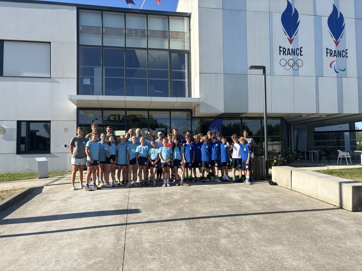 RemiDhalluin's tweet image. Un très “Chaud” week end de hockey sur gazon 🏑🏑🏑 pour les U12 #LeNord . Merci @CREPSPDL pour l’accueil 😉 comme à la maison 👍 #carquefou #hockeysurgazon