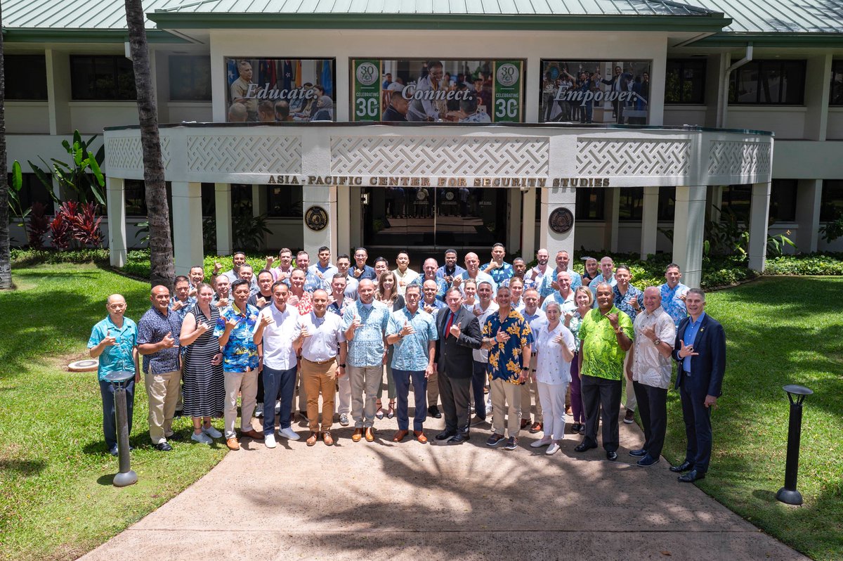 USMCSgtMaj's tweet image. Last week I attended and spoke at the Senior Enlisted Leaders Symposium Indo-Pacific hosted by @indipacom and @APCSS. SELSIP brought together senior leaders from 12 nations, and was an invaluable opportunity to strengthen #relationships and advance #RegionalSecurity efforts.
