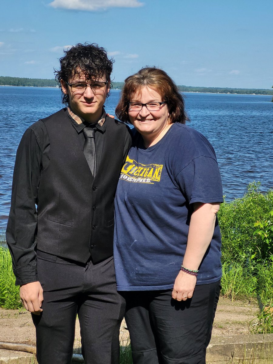 aiddecethy's tweet image. And just like that my not-so mini-me is heading to prom...#growinguptoofast #boymom
